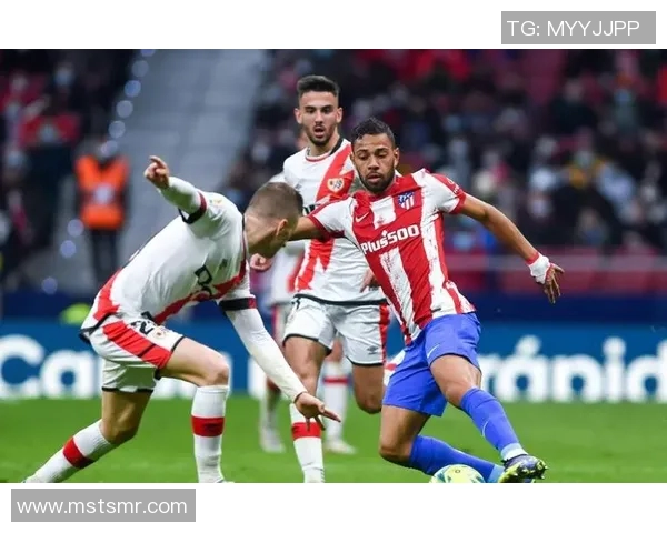 华伦西亚主场迎战马德里球队争夺西甲积分榜关键战役